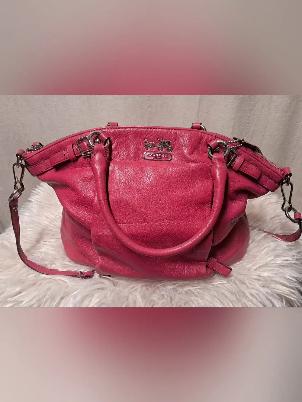 Coach Madison Lindsey Satchel Excellent Condition